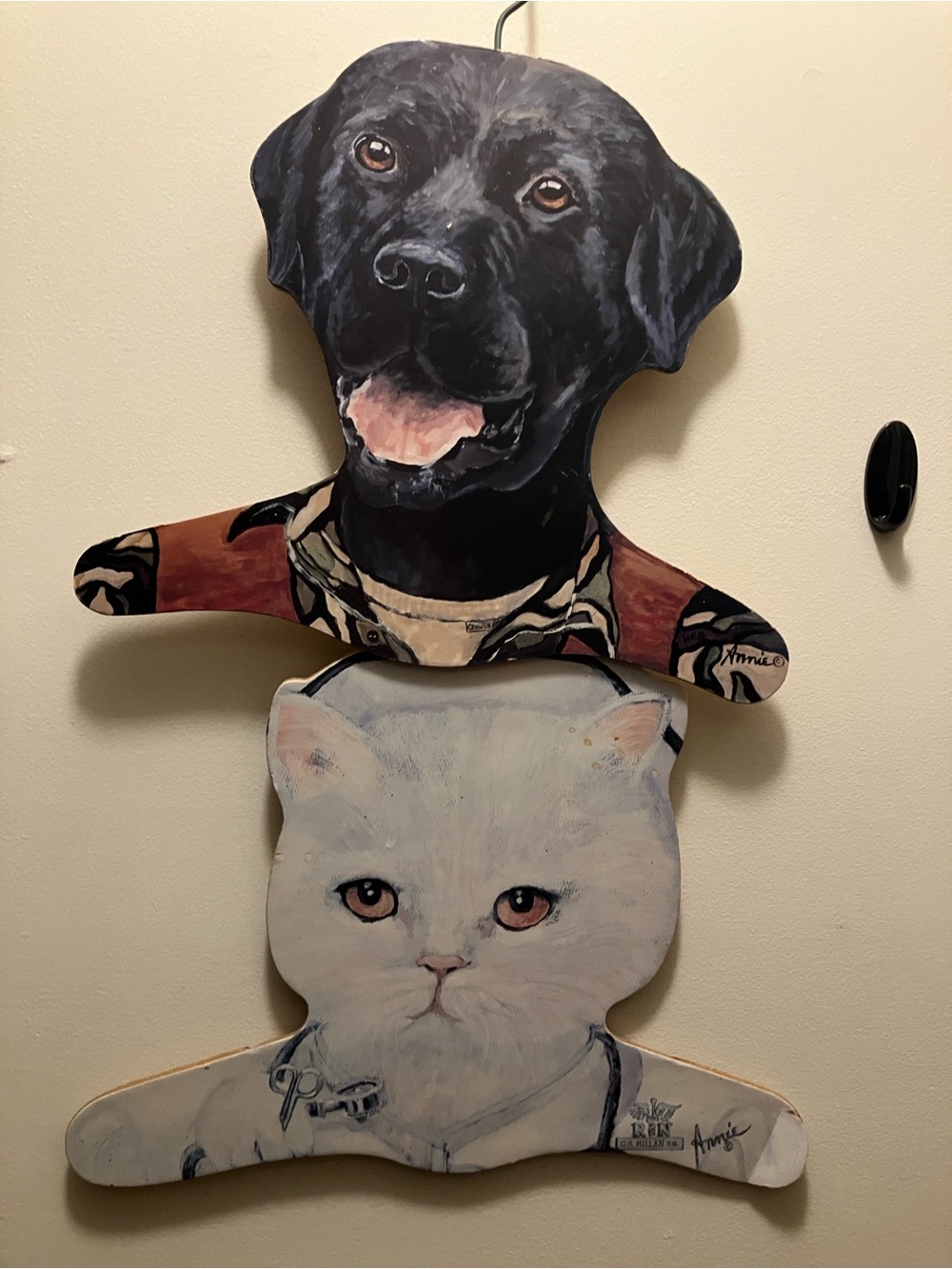 Annie Rhinehart Cat and Dog Hangers